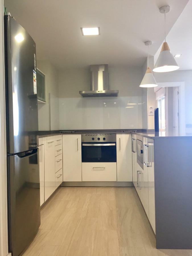 Appartement Sorolla 105, Luxury, Beach, Free Parking, Services, Quite Neighborhood, So